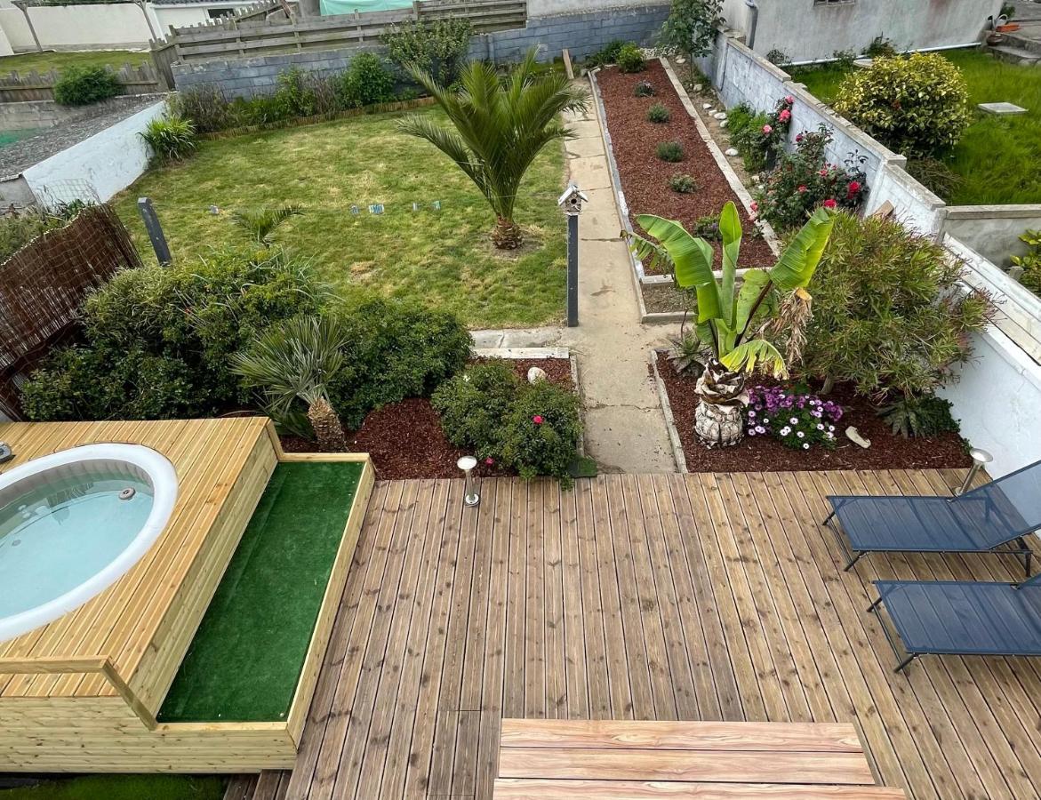 Holiday home La Bidouric, Jacuzzi *